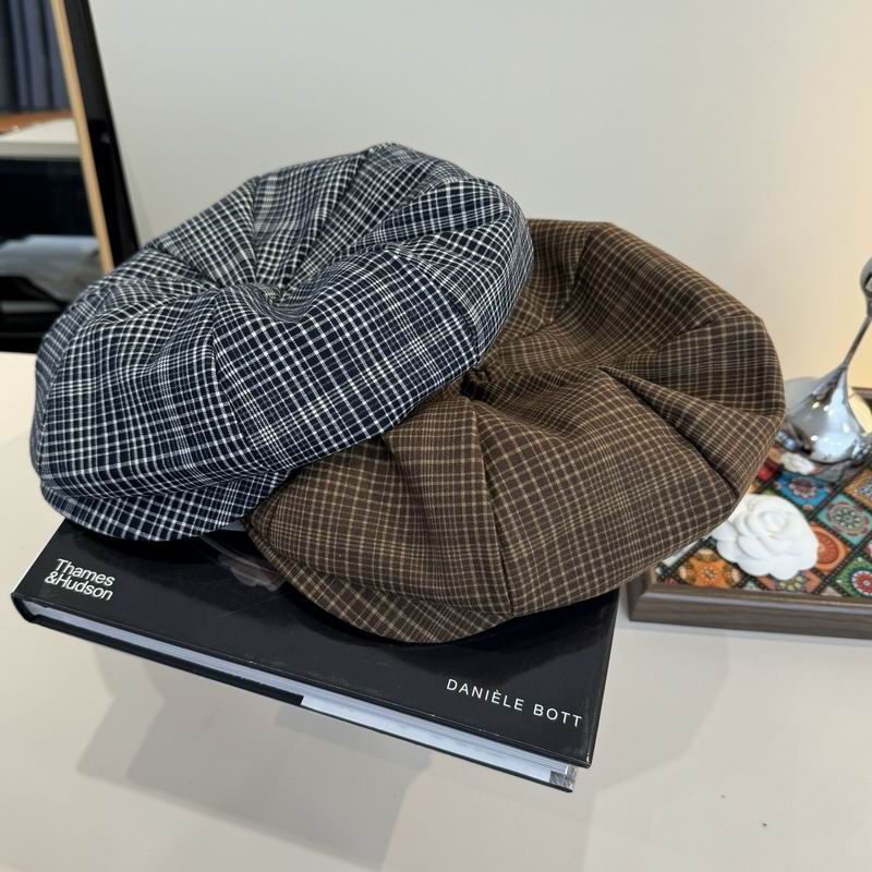 LV beret 122602